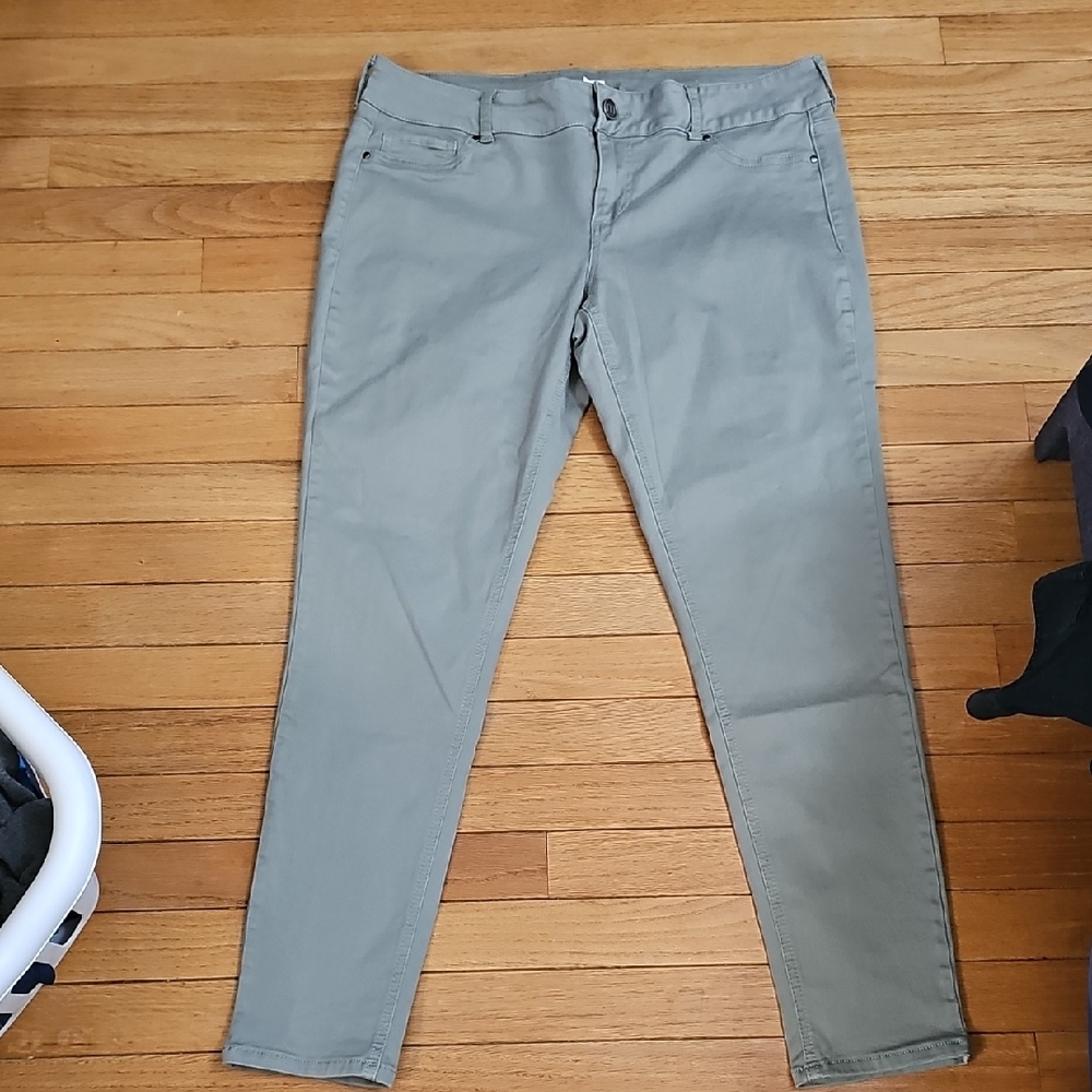 Maurices Olive Green Skinny Pants Size XL